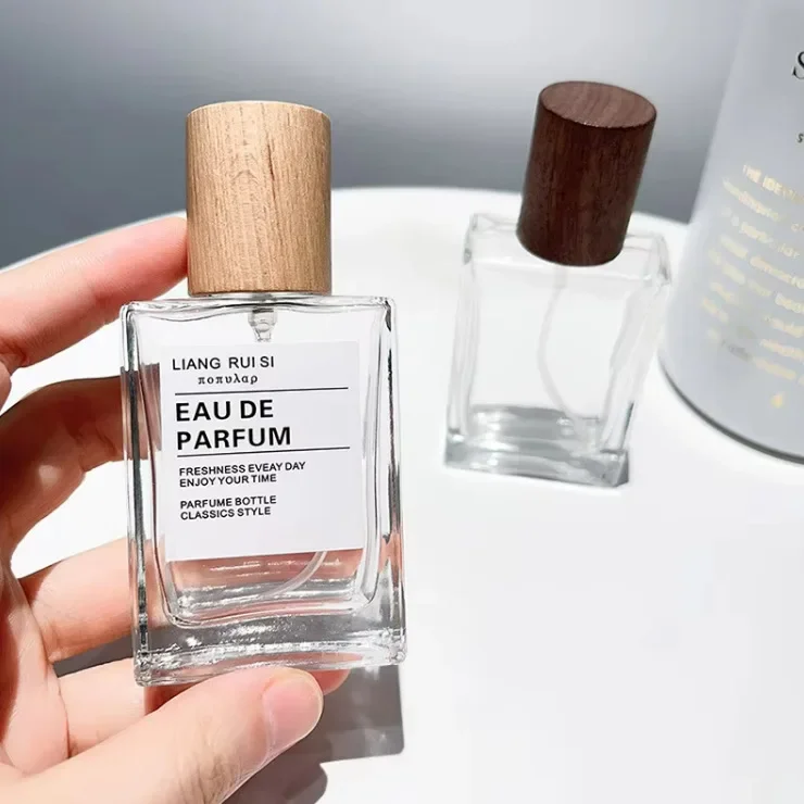Frasco de Perfume de Vidro 30/ - Perfume Imperium Fragrance World avaliação e preço